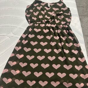Xhilaration Heart Print Sleeveless Dress - Pink Hearts on Olive